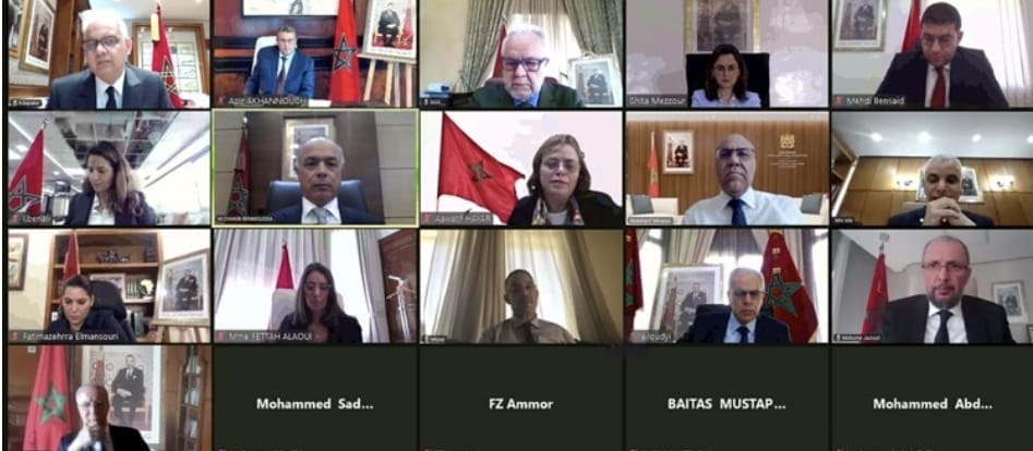 السيدة الوزيرة عواطف حيار تقدم عرضا أمام المجلس الحكومي حول مشاركة المملكة المغربية بجنيف